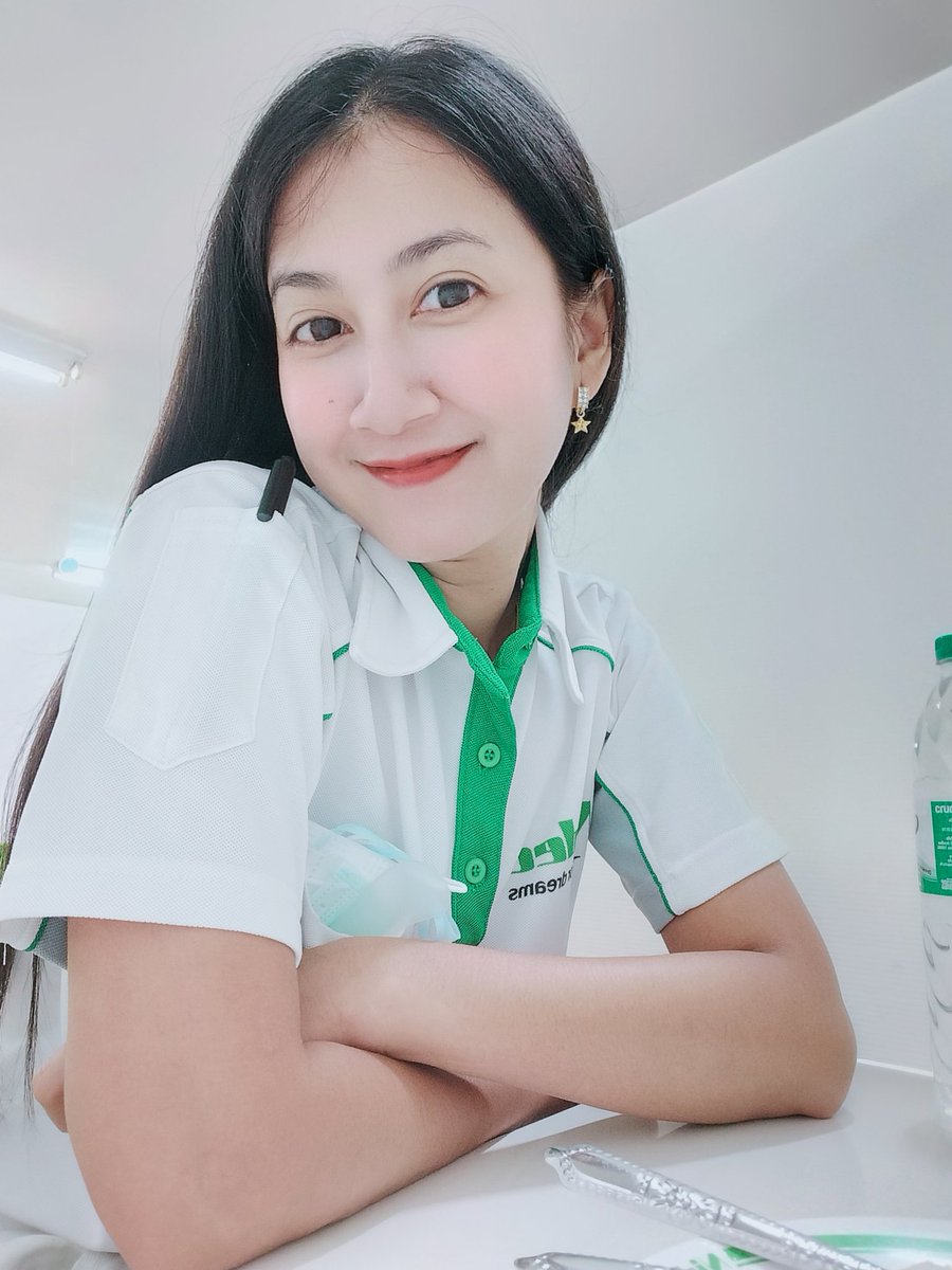 Aree08071199's tweet photo. สังคมหน้ากาก ถอดแมสบ้างก็ได้นะ  คือสวยมาก https://t.co/x9I87FJL1P