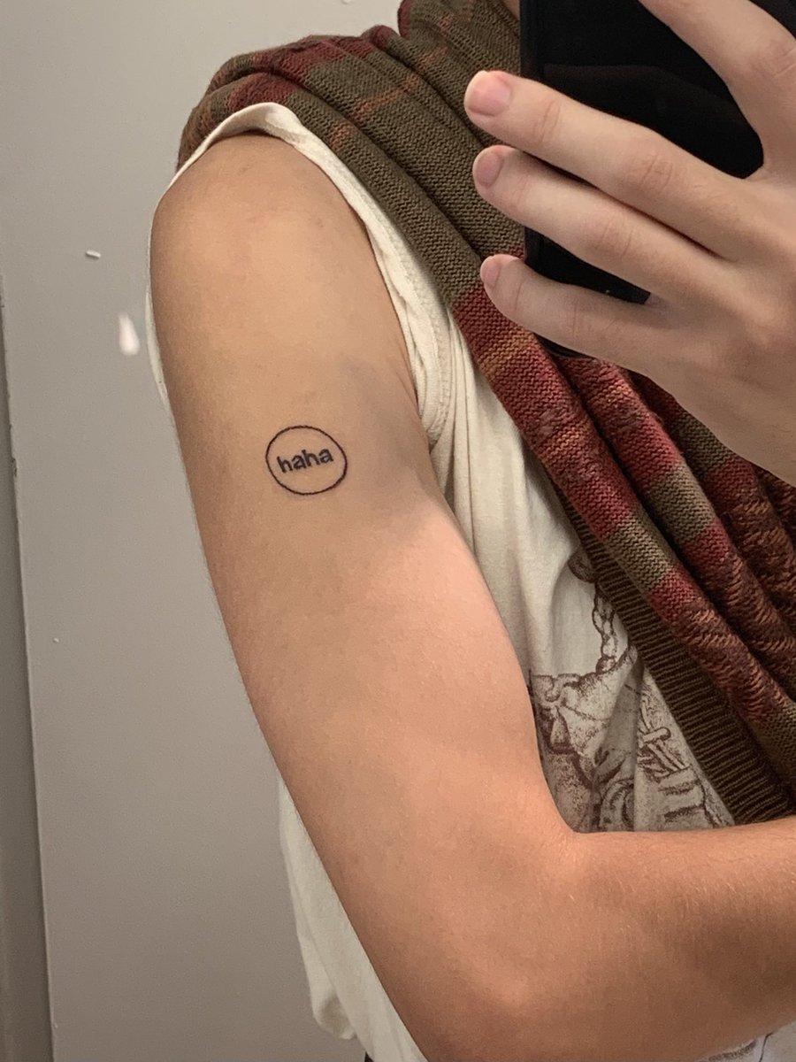 gaecko_'s tweet photo. i know i’m funny haha (ink on my arm) https://t.co/DDEf0zl4KP