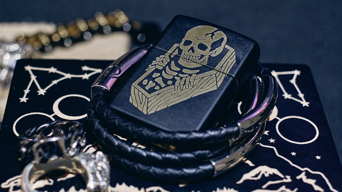 What's your favorite way to celebrate #spookyseason? Zippo can help you indulge in the creepy. fal.cn/3swI1
#zippo #zippoencore #halloween
