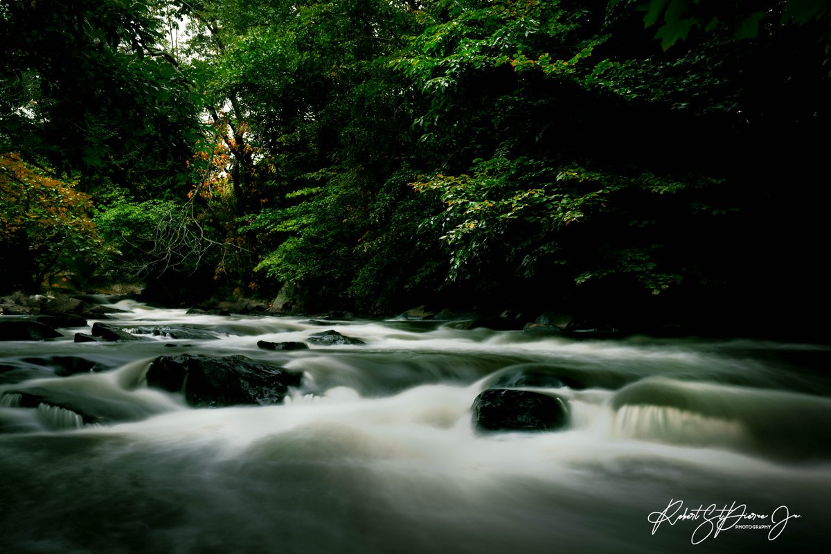 Hunts Mill. #RhodeIsland #RhodeIslandPhotographer #rhodeislandphotography #Landscape #Landscapephography #Nature #Naturephography #fall #leaves #water #longexposer #longexposerphotography #trees #forest #forestphotography #river #riverphotography