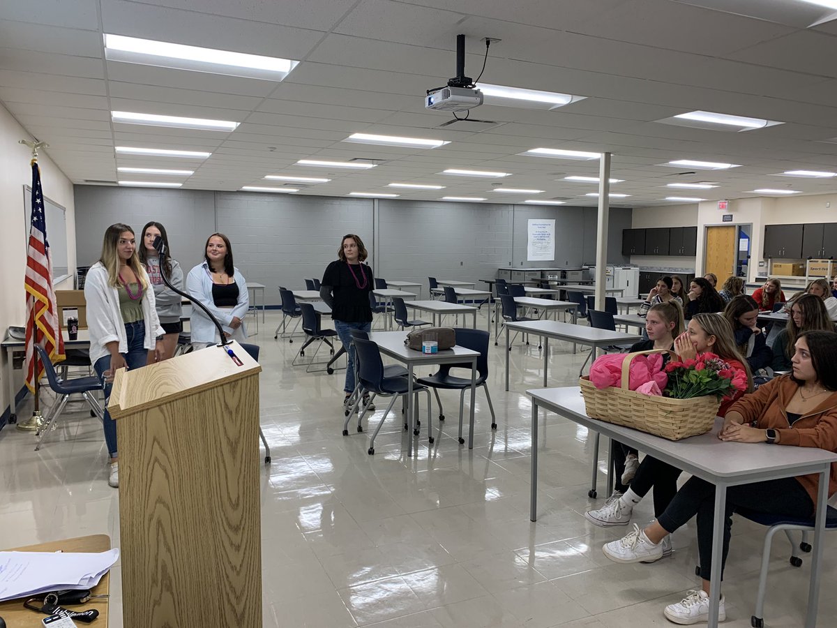 Glamour Gals OFHS tweet media