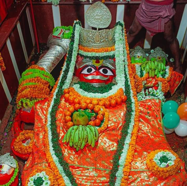 अब मोहि भा भरोस हनुमंता। बिनु हरिकृपा मिलहिं नहिं संता।।

जय सियाराम 🙏