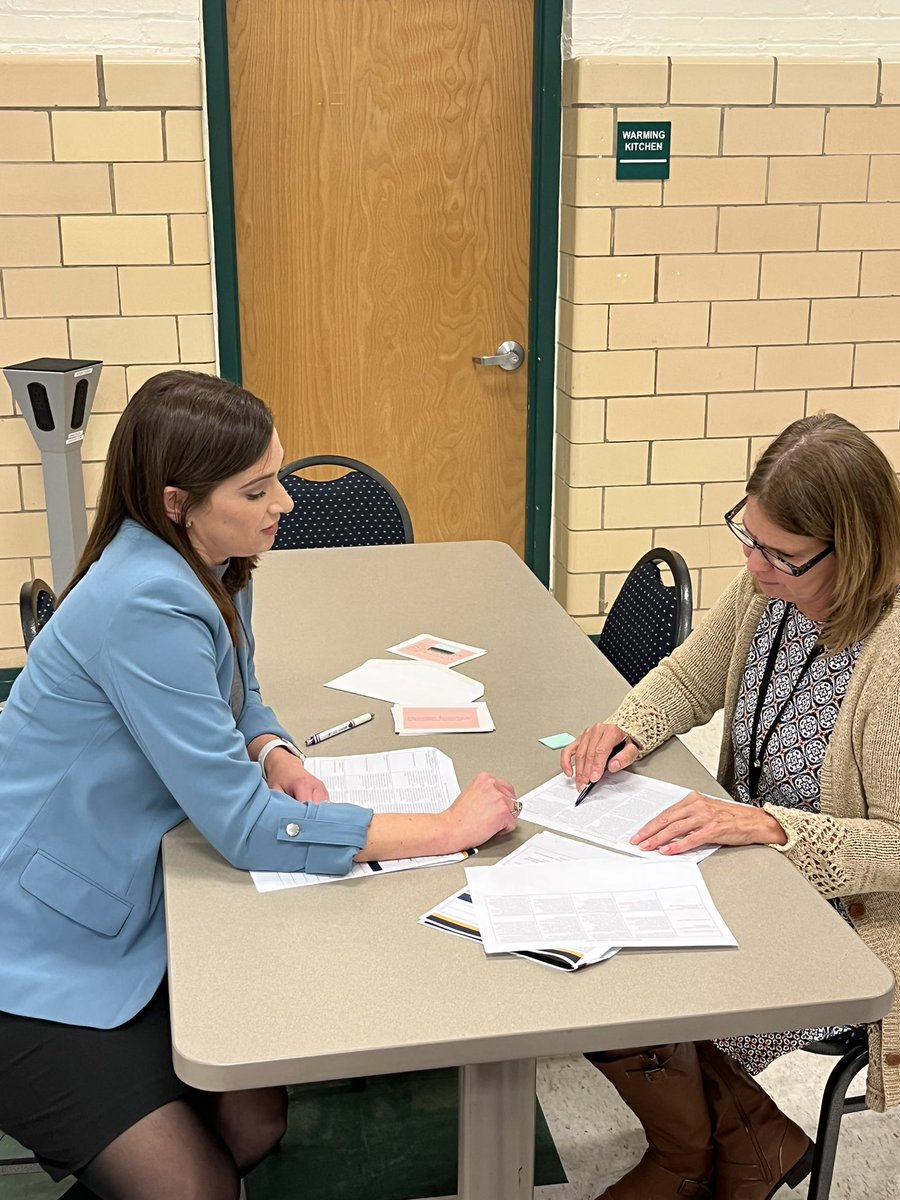 Love supporting dedicated leaders as they examine the framework for teaching and practice crafting high quality feedback. #FCPSLeads #FCPSElite