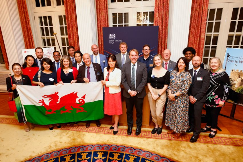 Wales in Japan tweet media