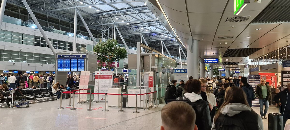 joerg adami tweet media