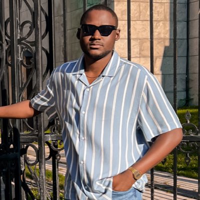 RMendzet's tweet photo. #NouvellePhotoDeProfil https://t.co/JyKvRw04Un