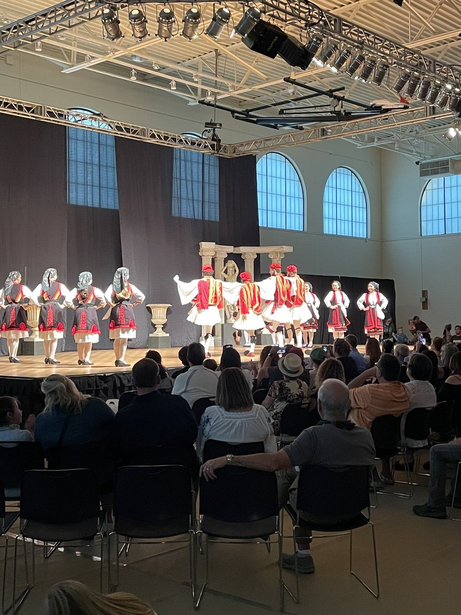 There’s still time to catch the Original Greek Festival Dancers! Don’t miss their next show at 8:30 and 9:30 p.m. #OGFHouston #OpaHouston #OGF2022