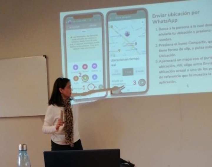 paulipcl's tweet photo. Hola quiero compartir la satisfacción de realizar talleres para digitalizar a las #PersonasMayores y #adultomayor  en la @MuniVitacura https://t.co/2W1WI7EbXX