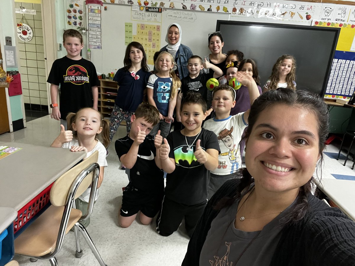 You’ve got a friend in me! Compliments filled the air in second grade 👏🏼 #disneyday ##WeekofRespect