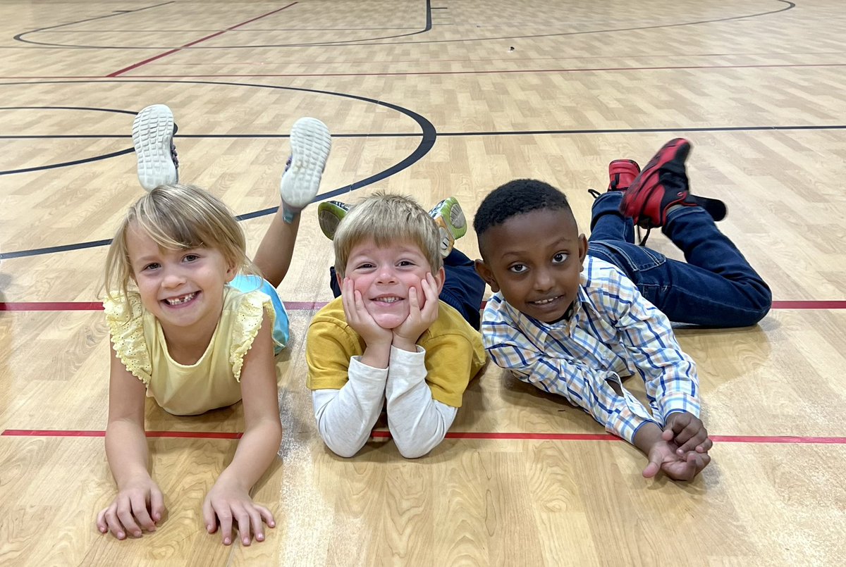 These cuties loved dressing up and getting their picture taken today! 📸😀 #YouBelongHere #Kindergarten