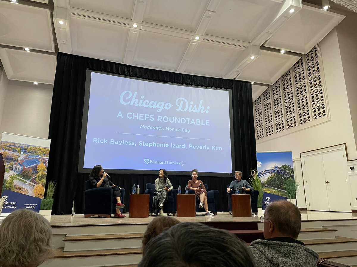 pdweinstein's tweet photo. Spent the evening at my alma mater, @elmhurst_u listening to @chefbeverlykim, @stephanieizard and @Rick_Bayless share stories about Chicago and their experiences in the restaurant business https://t.co/3qhTdDlZa0