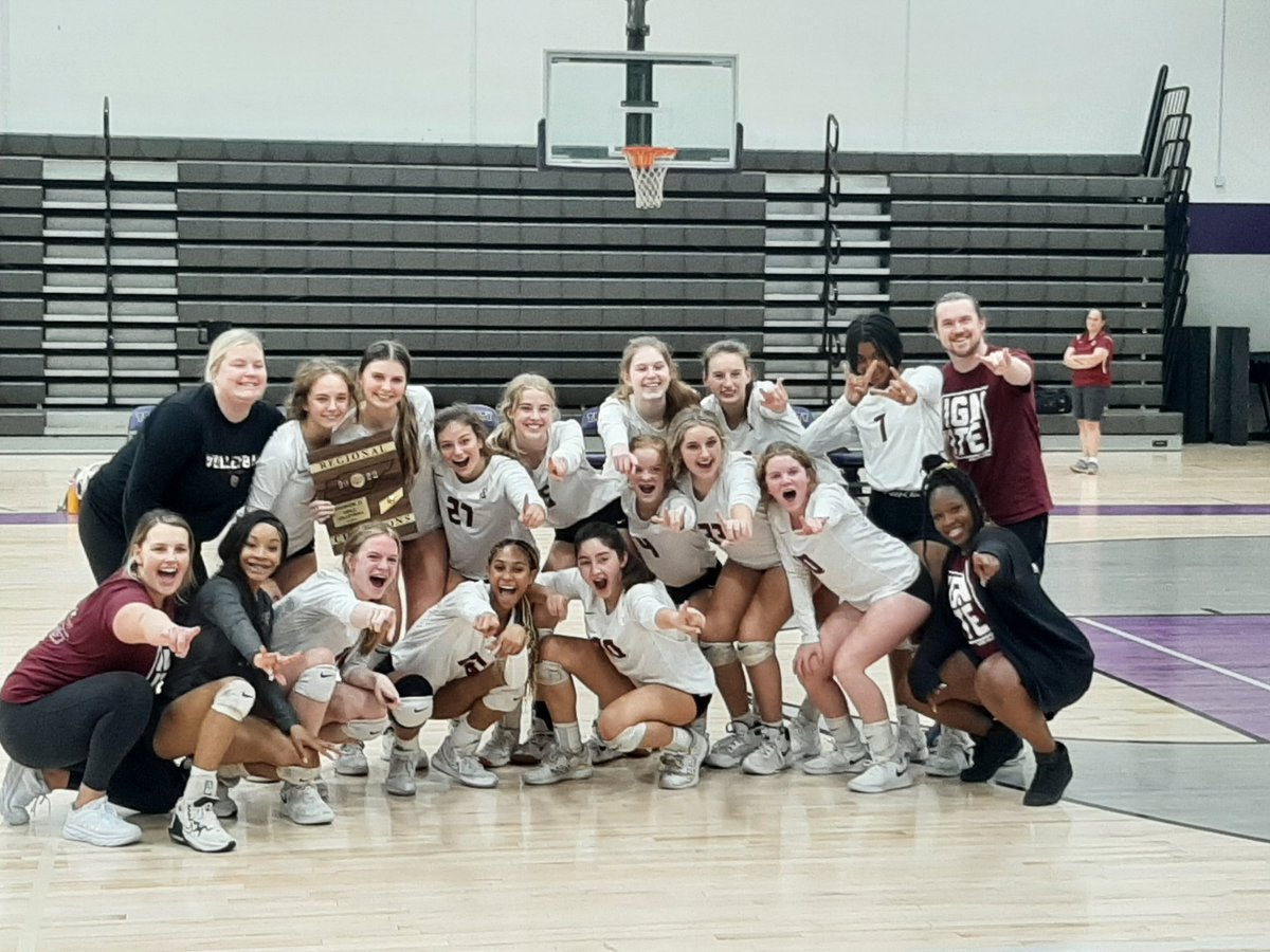 michaelemasters's tweet photo. Regional Champs! @NetGryphs https://t.co/1JWMlZzdqO