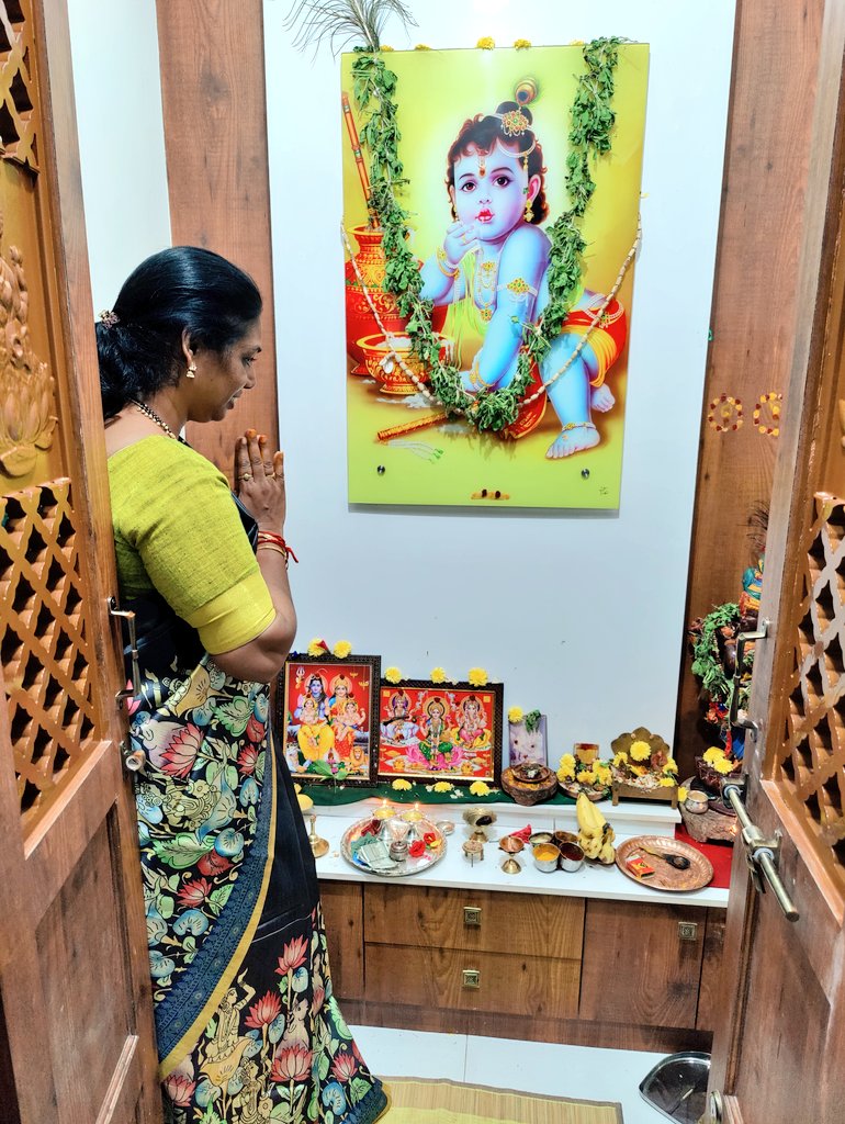 ShailajaReddi's tweet photo. #goodmorning
#haveblessedday 💐 https://t.co/XerTkJMOmk