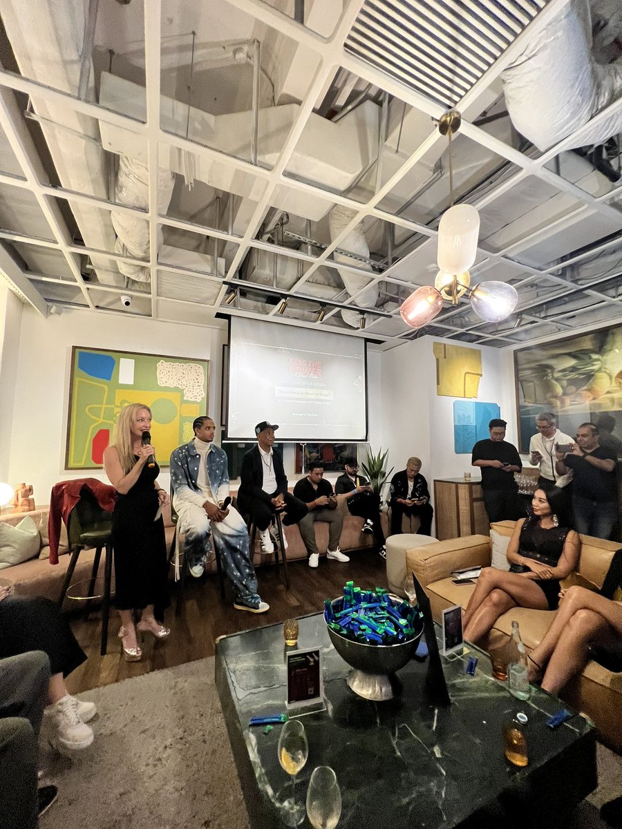 Singapore you were amazing! 
We are very lucky and grateful for our partners <a href="/gushcloud_intl/">Gushcloud International</a> <a href="/champmedici/">Champ Medici</a> and #HANJAN for having us at amazing events. We can’t wait to be back!
#token2049 #f1