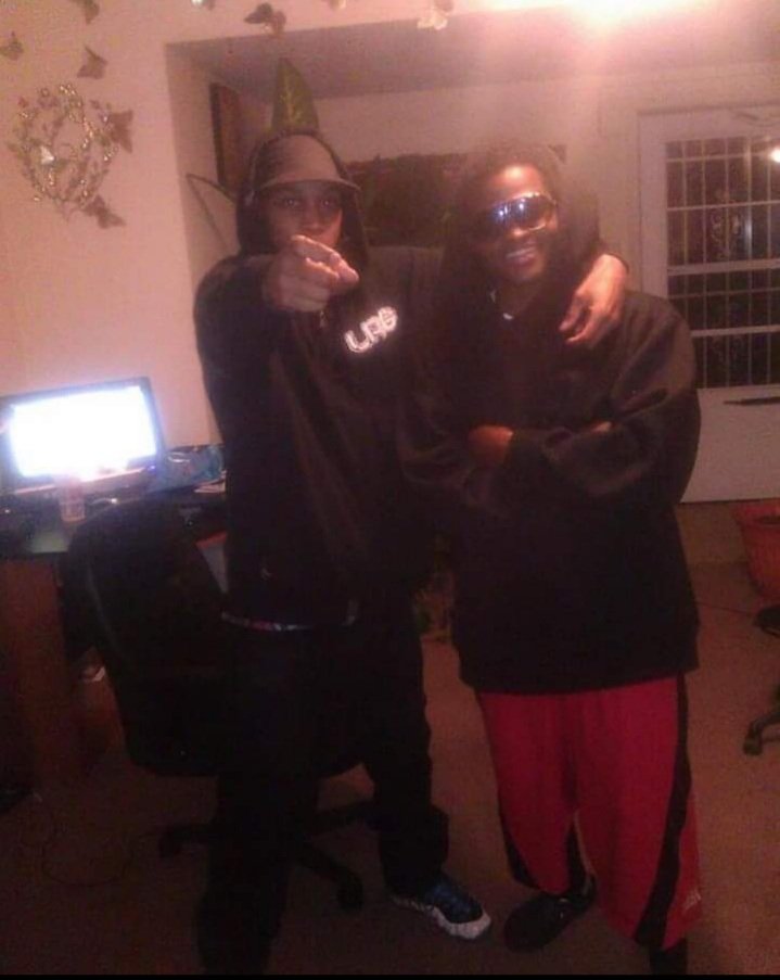 TopShotta_Wheat's tweet photo. #LLLiLE #LLLloyd 🕊🕊💔 https://t.co/UUPLC5IvR2