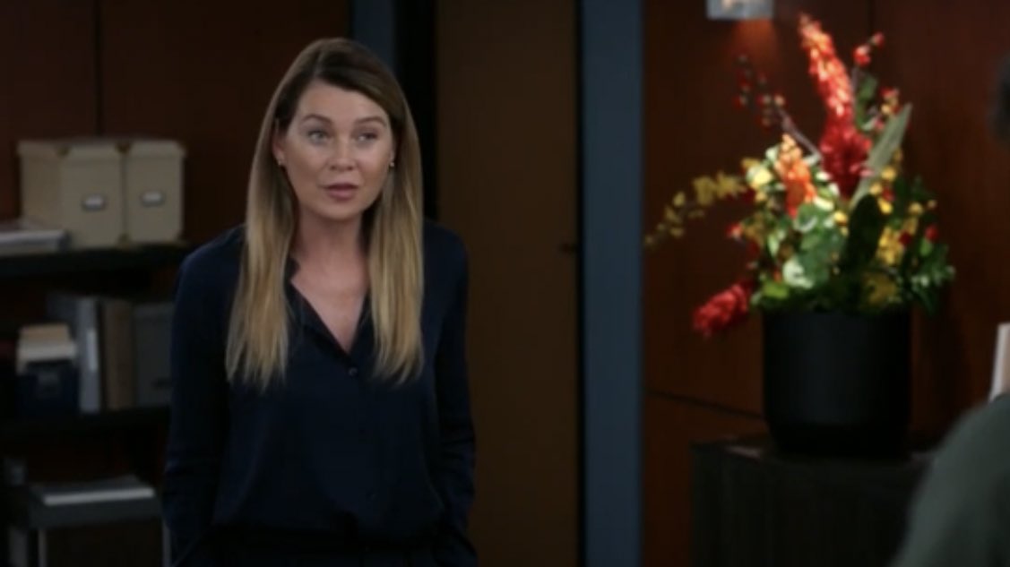 merediththinker's tweet photo. chief grey has never looked better #GreysAnatomy https://t.co/u0bsShbe4r