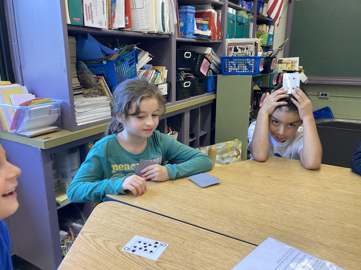 BlessingMahopac's tweet photo. I had so much fun teaching my 2nd grade friends in @BernadetteKroh1 class how to play Salute! I love their energy and excitement!#mathrocksinpac #proudap @FulmarsFinest @MahopacSchools https://t.co/V9ZxN5X0rp