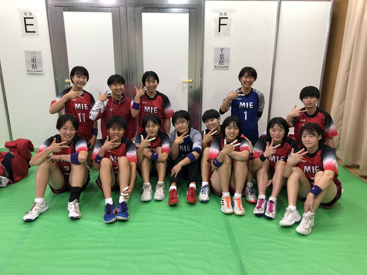 とちぎ国体2回戦！
15:40〜🆚千葉県
@下野市石橋体育センター

インターハイ優勝チームに心を一つにチャレンジしてきます😁
今日も三重らしい試合を🔥

ライブ配信
japangamestv.japan-sports.or.jp/handball

#思えば叶う
#心を一つに
#team三重
#三重ポーズ