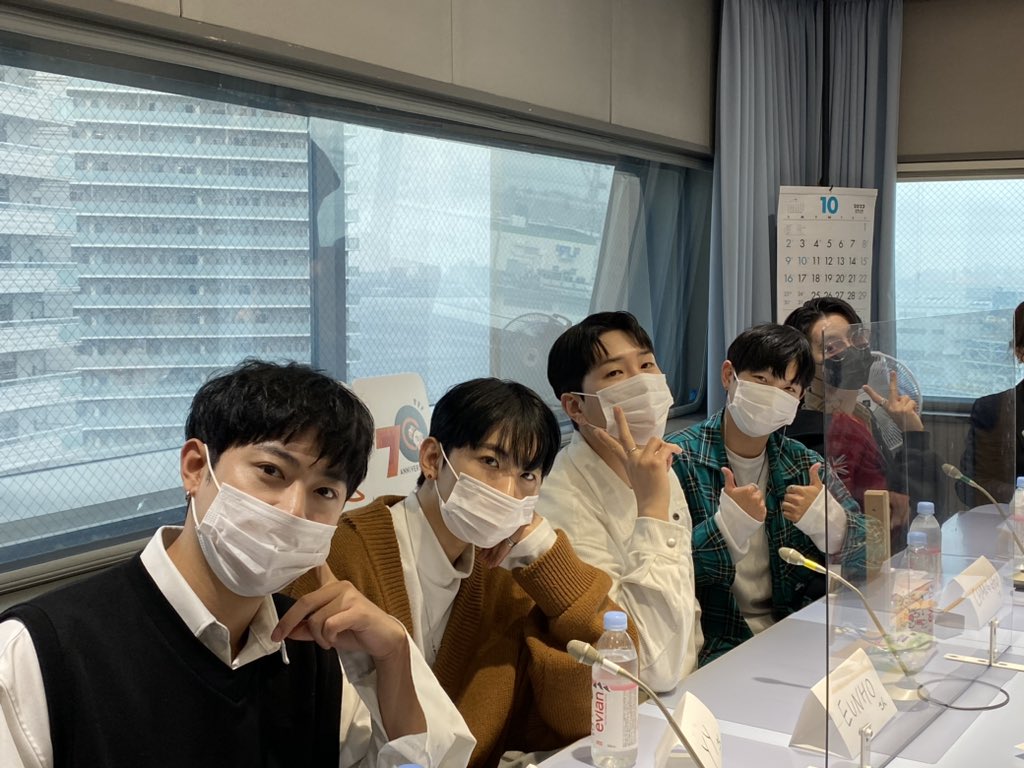 ラジオ関西 / Kansai Radio

Live at AM558 / FM91.1

#UNVS #유엔브이에스 #KansaiRadio #osaka #kobe #ラジオ関西 #radiko