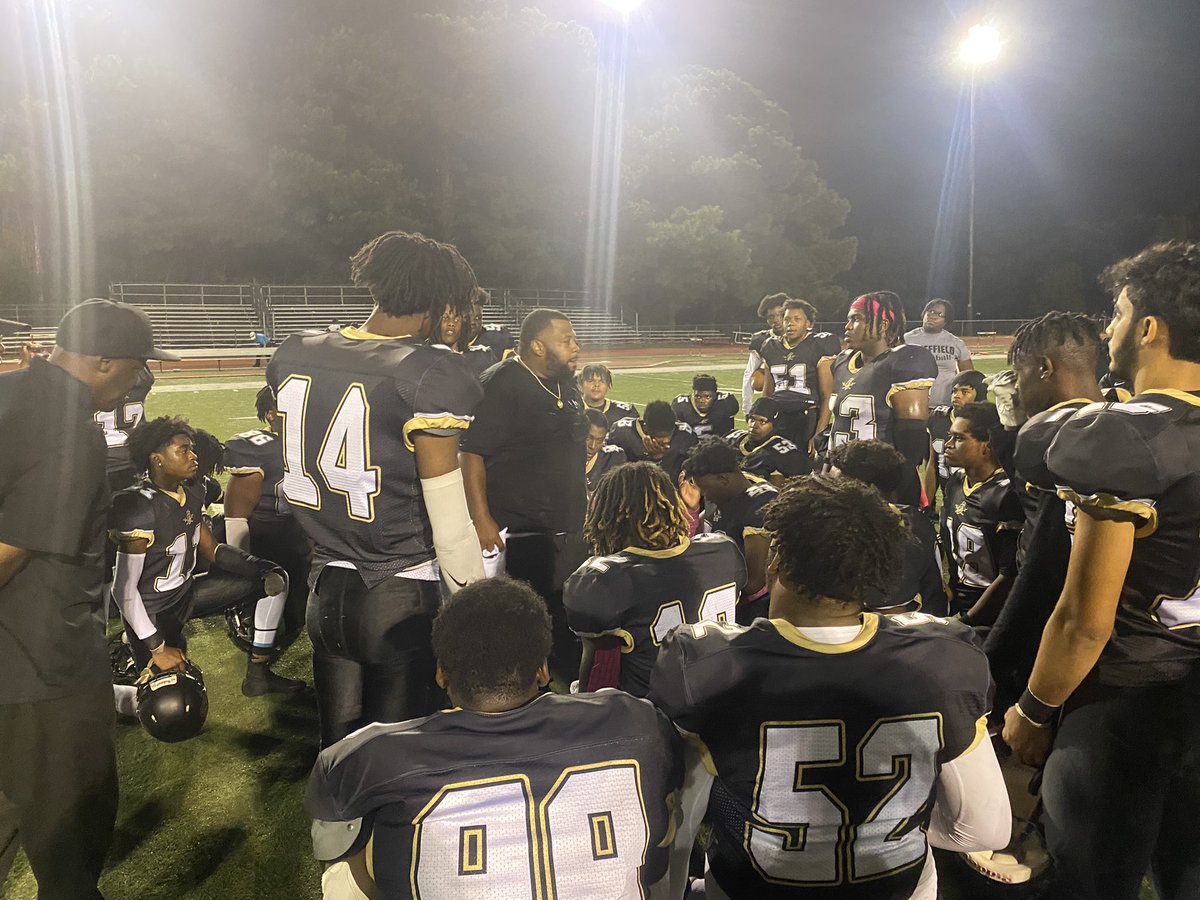 Sheffield High School Athletics (@goknights12345) on Twitter photo Coach K post gatorade shower!!!
<a href="/SheffieldFootb2/">Sheffield Football</a> shuts out Raleigh Egypt 22-0 to move to 6-2!!!
<a href="/Kenyon_Spearman/">Kenyon Spearman</a> with 3 TD runs!!!
#GoKnights 🏈🏈🏈 Coach K post gatorade shower!!!
<a href="/SheffieldFootb2/">Sheffield Football</a> shuts out Raleigh Egypt 22-0 to move to 6-2!!!
<a href="/Kenyon_Spearman/">Kenyon Spearman</a> with 3 TD runs!!!
#GoKnights 🏈🏈🏈