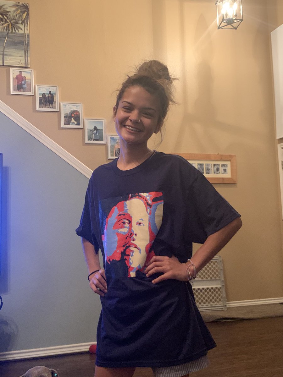 TrobAssets's tweet photo. My daughter rockin the Richard Heart shirt! Thanks @rhmaximalist for the short! #younghexican #hex #pulsechain https://t.co/9XY2WJwGyI