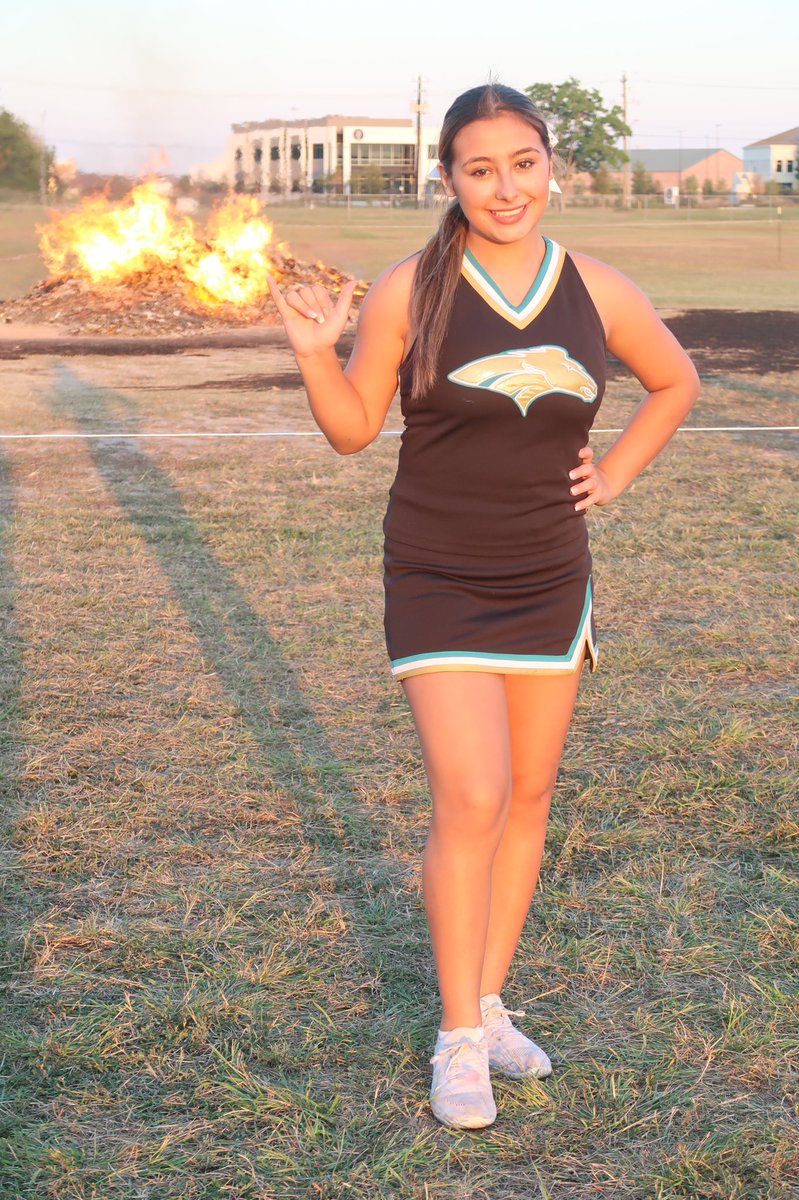 Veronica Santellanes tweet media