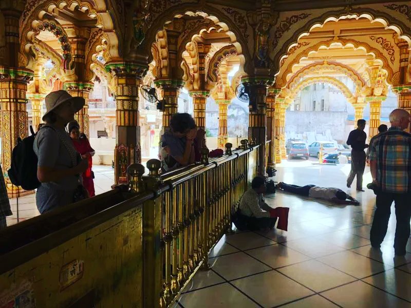 Heritage walk of The first Heritage city of India, Kalamkari &amp; delicious lunch at theme restaurant.

#heritagewalk #heritagecityahmedabad 
#kalamkari #chandrvilas #jamamasjid 
#polesofahmedabad 

<a href="/VRandhirsingh/">Vaghela Randhirsingh</a>