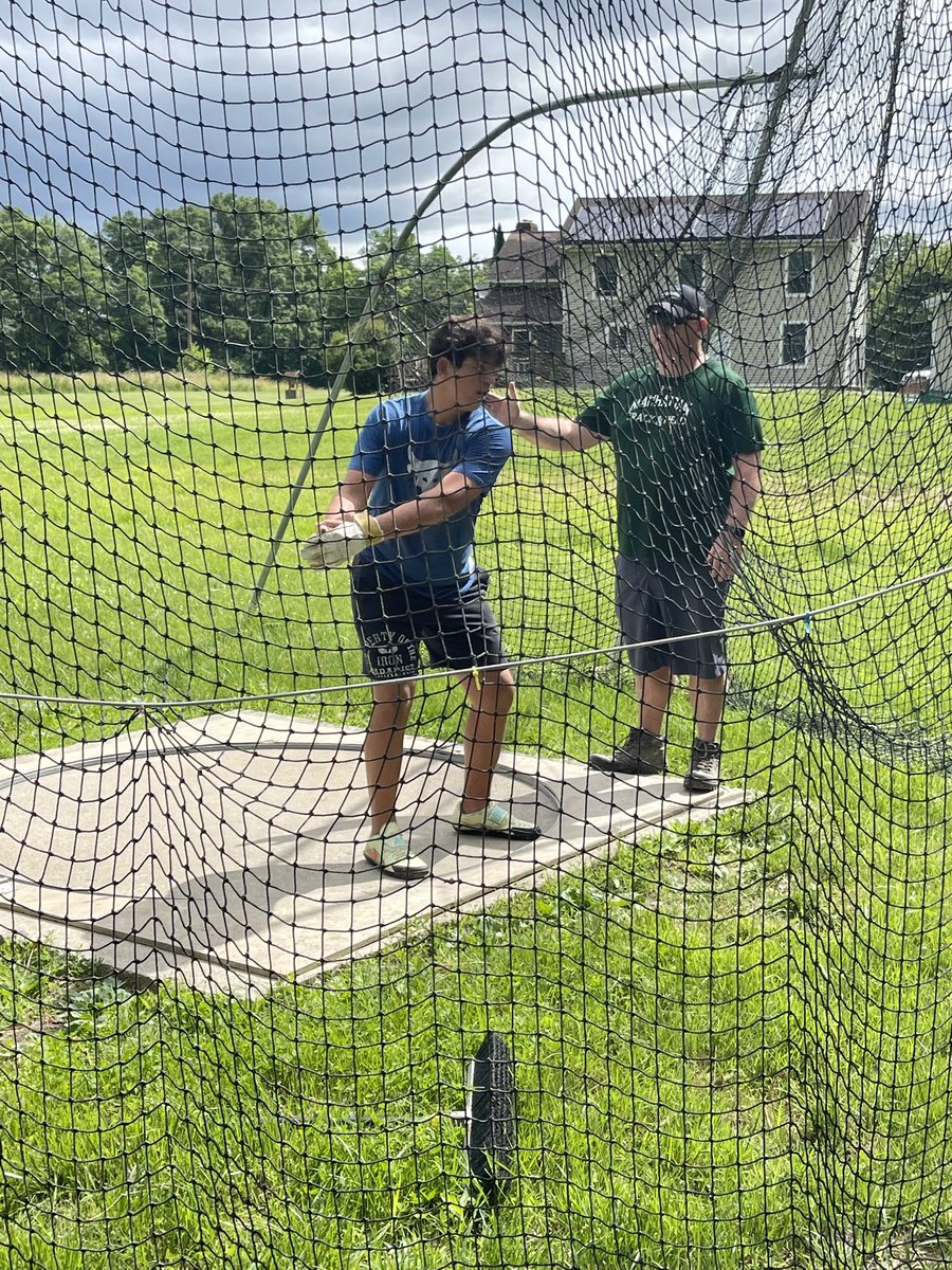 GStergThrows's tweet photo. Happy #NationalCoachesDay! Thank you to all the coaches in my life who have helped me succeed and create a future! @Nscarvelis @drsterg https://t.co/GrERUfsLTv
