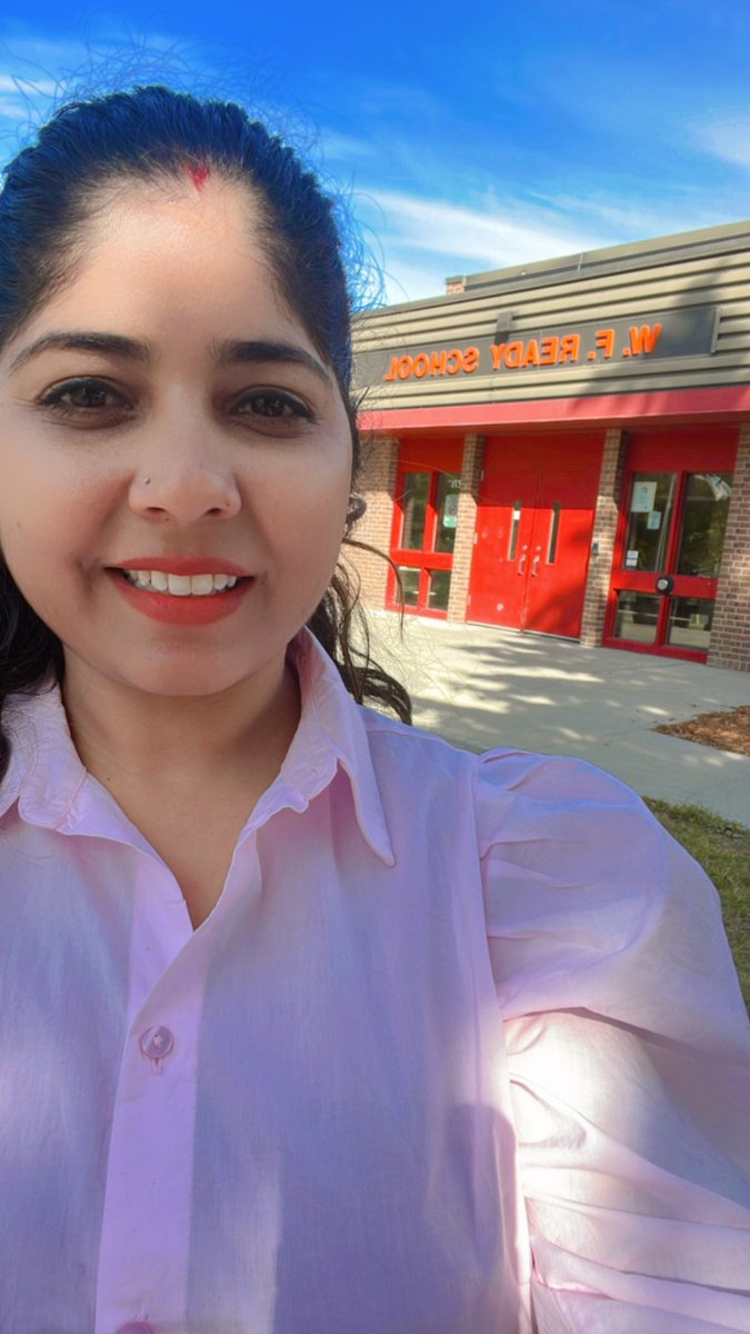 sunaina_6's tweet photo. First day of field experience #preinternship #firstdayofschool #edtc300 https://t.co/tzZYRigdaU