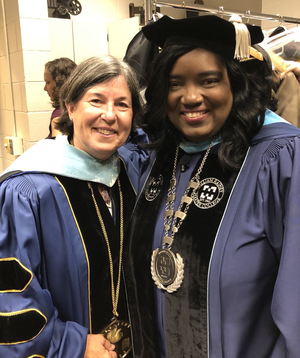drkastout's tweet photo. Congrats to ⁦@HarperCollege⁩ president ⁦@dravisproctor⁩.  I was so honored to be part of today’s touching Investiture ceremony. ⁦@AchieveTheDream⁩ https://t.co/xd2QypsaY5