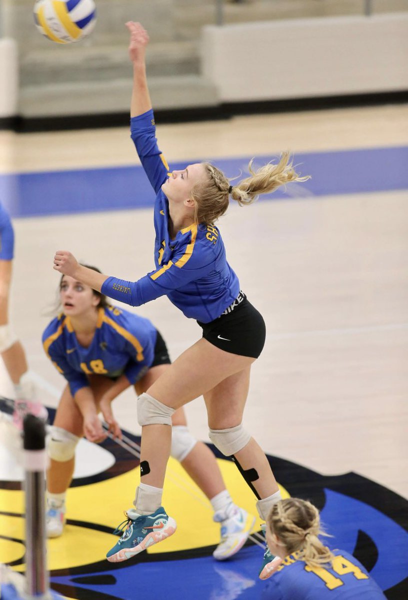 ljpvolleyball's tweet photo. C/O ‘25 @addisonhill_03 with ANOTHER TRIPLE DOUBLE in our win v. Lakeside. 31 assists, 12 digs, 17 kills @LyonVolleyball @Muleridervball @ReddiesVB @OuachitaVB @501Volley https://t.co/zYRojCCapl