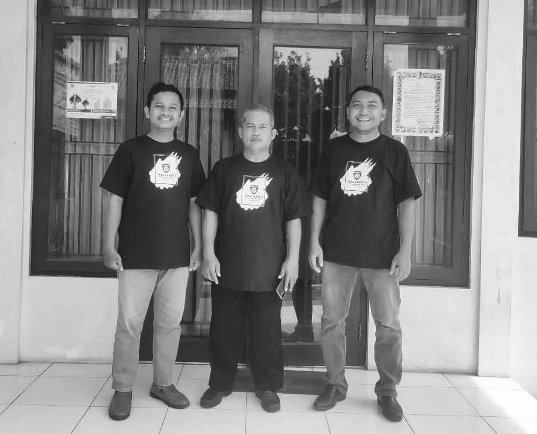 MariaAg96219860's tweet photo. #HariBhaktiPendampingDesa 
#HariBhaktiPendampingDesa 

Pendamping Desa Berkualitas, Kemiskinan Ekstrem Tuntas
@halimiskandarnu 
@kemendespdtt 
@malik_haramain 
@yusradaridesa 
@EvyNurmilasari 
@P3MDpekalongan https://t.co/M8idOQruwH
