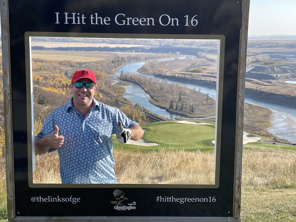 neurophy's tweet image. Great day for October golf. #hitthegreenin16 ⁦@thelinksofge⁩