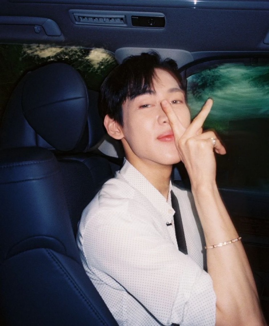 BambamHourly's tweet photo. #뱀뱀 #BamBam @BamBam1A https://t.co/CKCDaK1hK2
