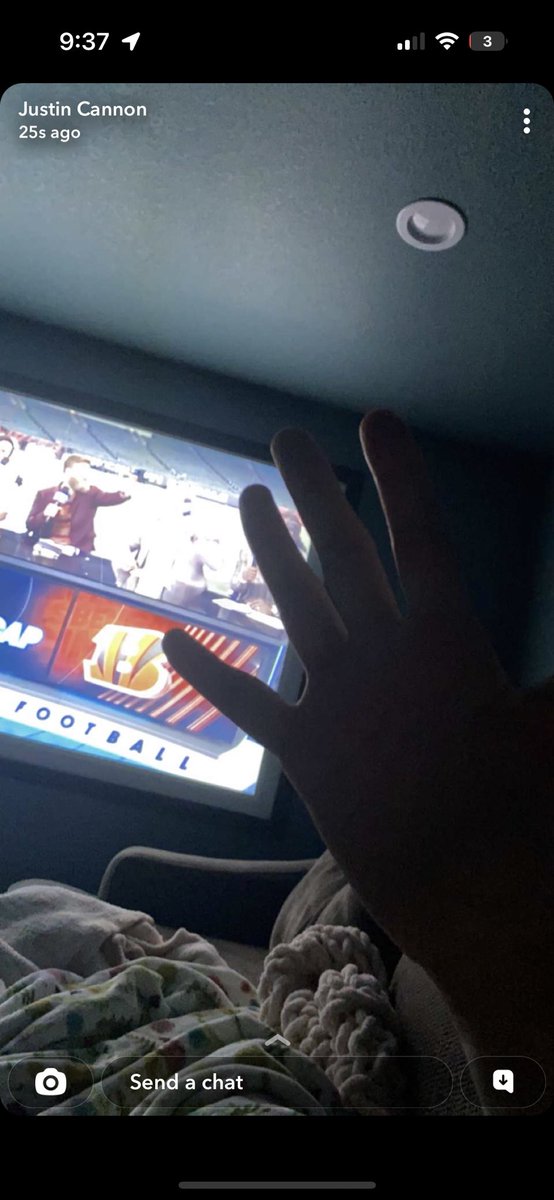 masonLof's tweet image. When your boy put $20 on no TDs scored for TNF at +7000 and we’re on to the 4th quarter with no TDs