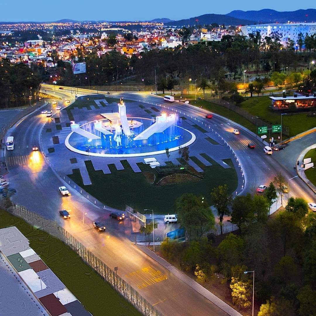 08RodrigoCruz's tweet photo. Así cae la noche con una vista espectacular desde el Teleferico de Puebla  😍 🚡 https://t.co/X2r6lym9Vl