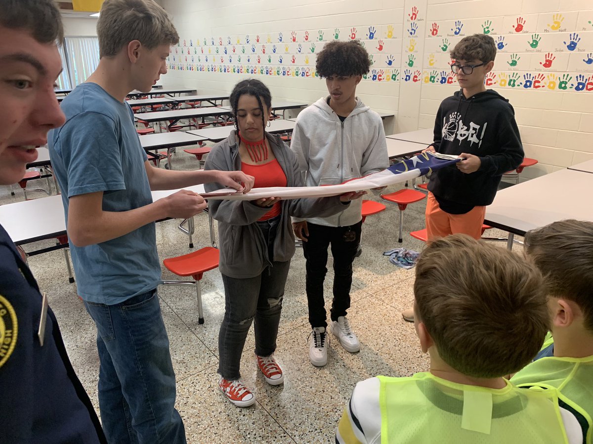 THSAirpower's tweet photo. Hello NC-075. Cadets visited Junaluska Elementary school this past Tuesday; presented the colors and provided flag training too. Alpha Flight once again assisted with flag training. Great job cadets! #THSAirpower #NC075 #thsafjrotc https://t.co/DmjIYh26cR