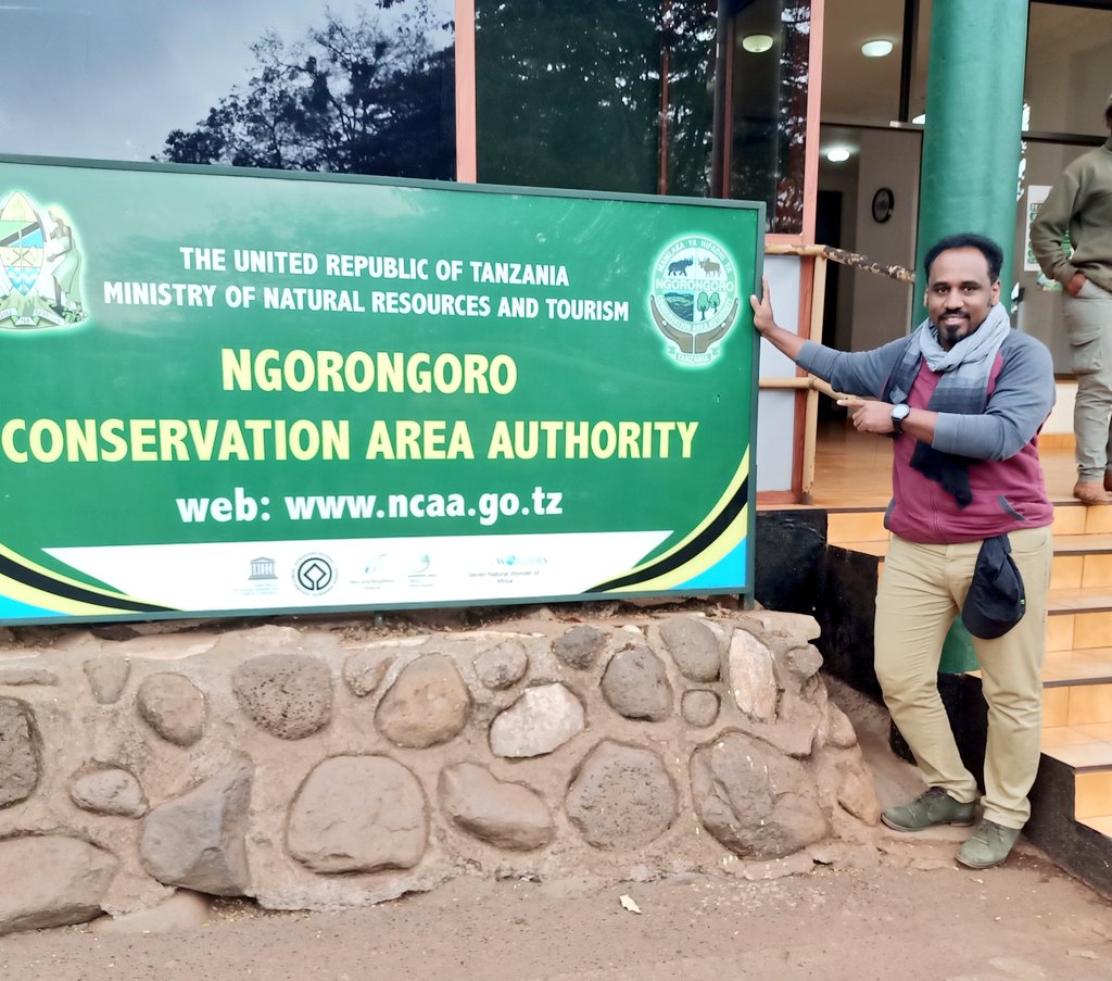 YasirBaffo's tweet photo. Another Life time experience touring in #Tanzania. A road safari trip to Ngorongoro Conservation Area. From Arusha to Ngorongoro
experiencing &amp; learning the nature of Tanzania.
Tourism is not all about beach, it's beyond.

#LetsTour #ilaDalxiis @BravoBaffo @SOMTA_SO #ecotourism https://t.co/gz34fvln0a