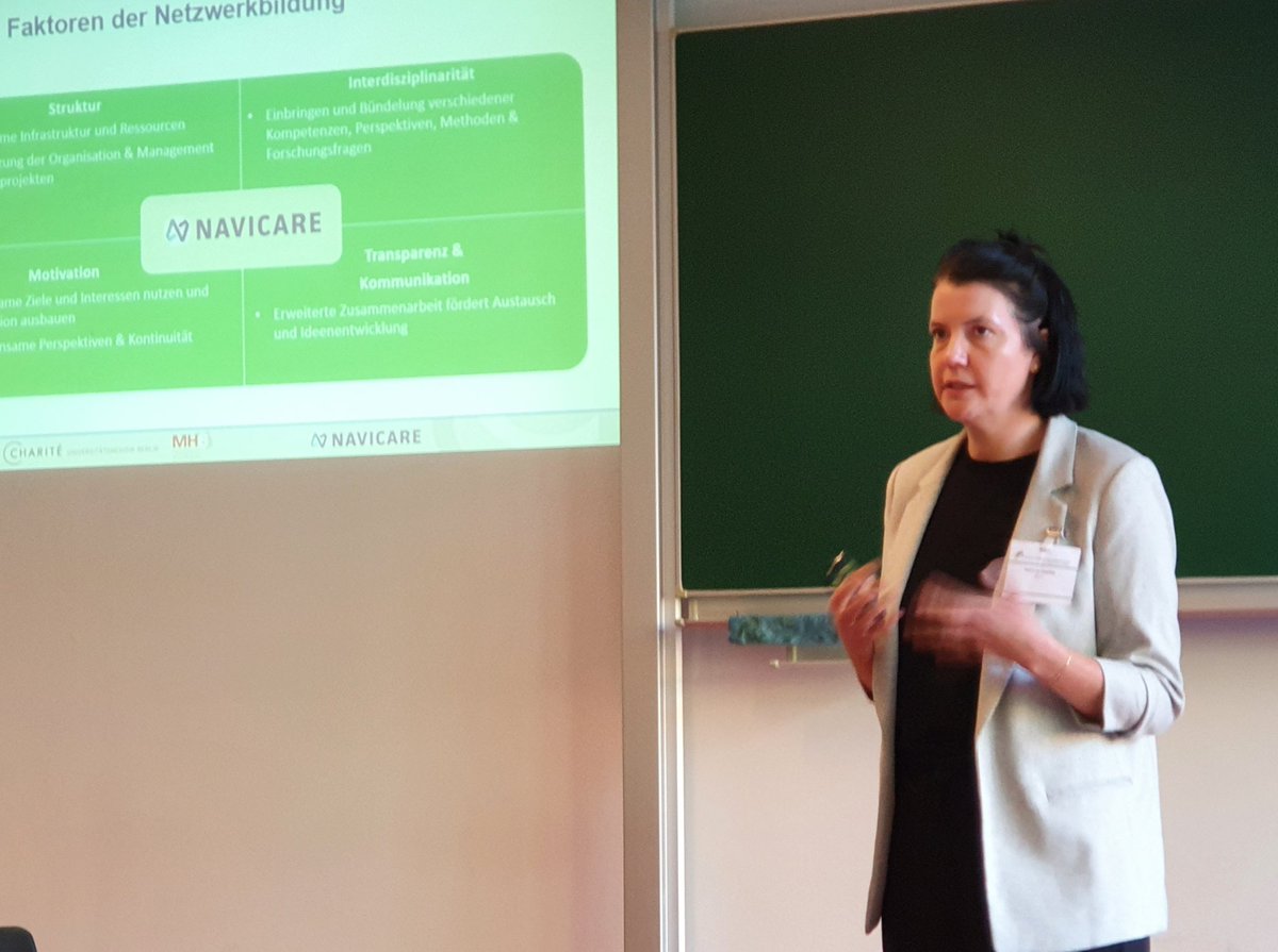 MueNeV's tweet photo. Kathrin Gödde präsentiert @NAVICARE_Berlin am @DNVF2022 @dnvf_ev https://t.co/w0OoWwJ8QU