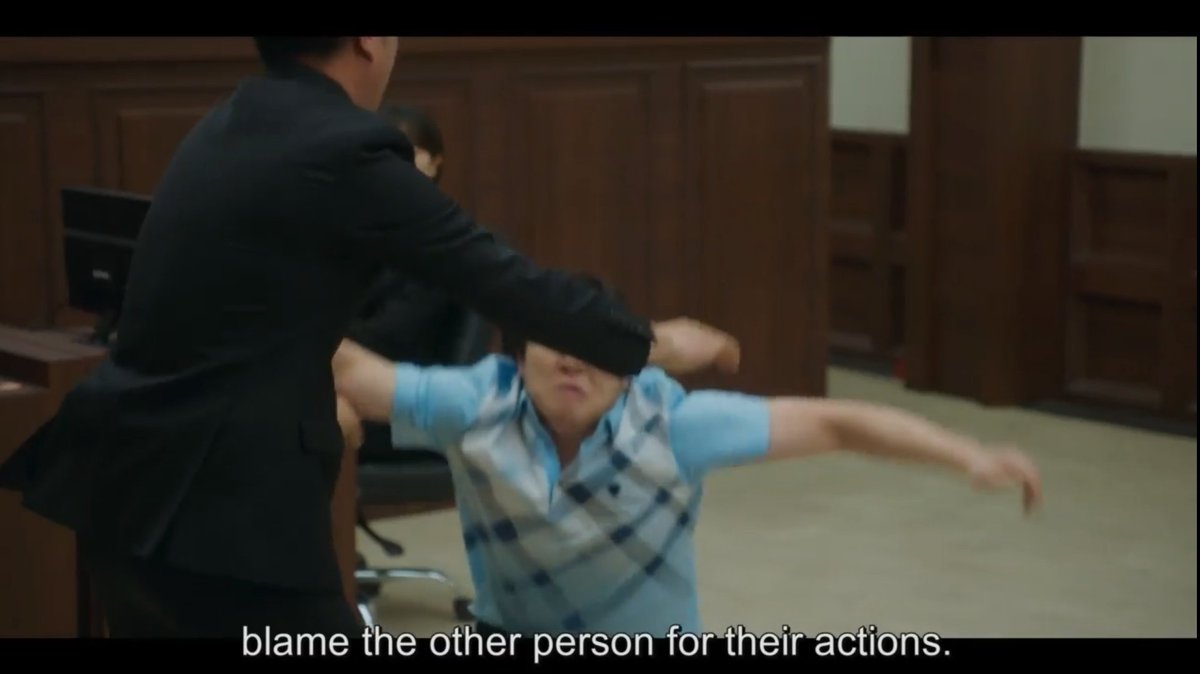 ilivewithwords's tweet photo. Love in Contract

"Everyone is the same.
They all say it's not their fault.

Even those who admit they are at fault blame the other person for their actions."

#quotes #kdrama #LoveInContract #fault #blame https://t.co/h1dXoxwWrU