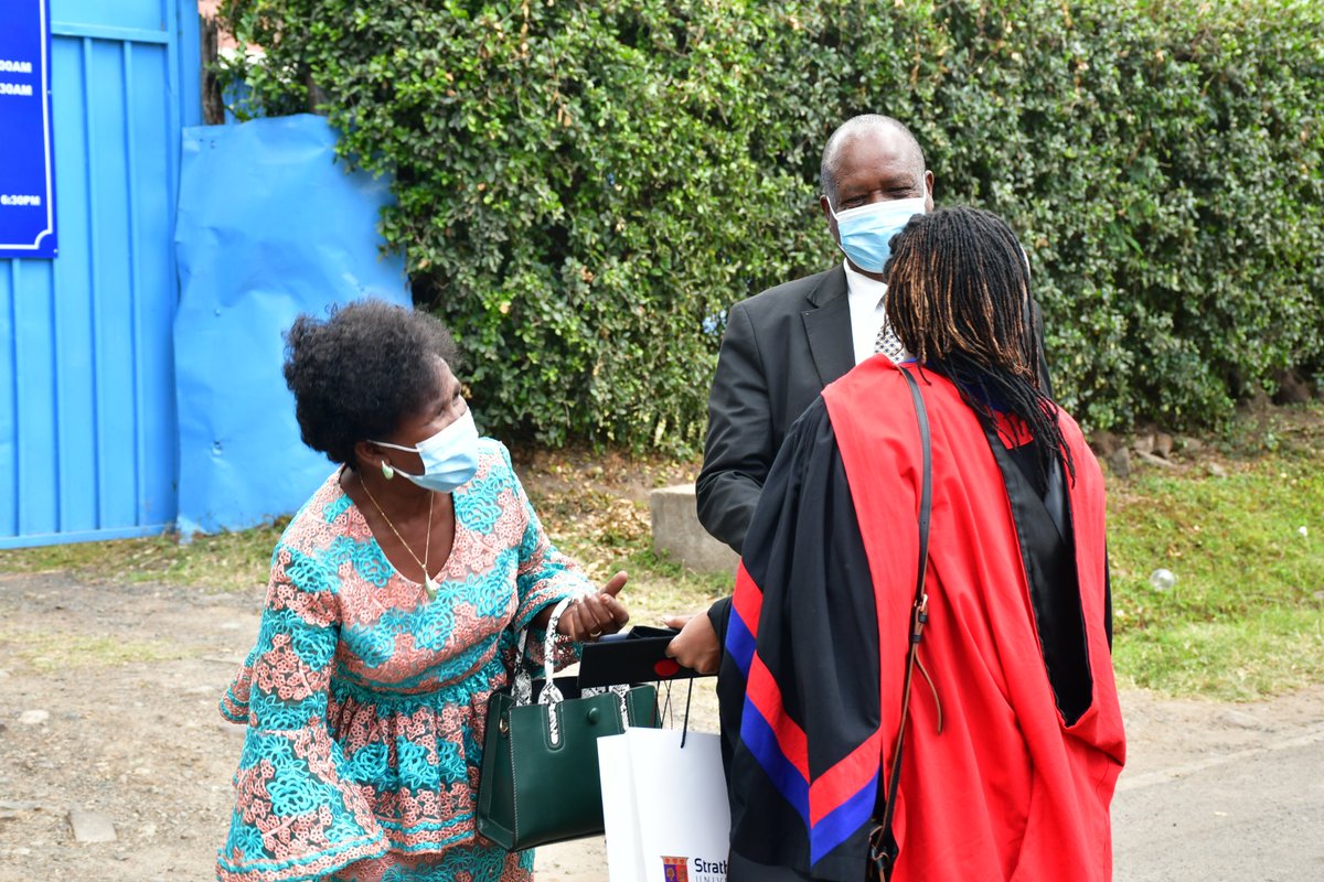 StrathU's tweet photo. We welcome parents and guardians for the first time on campus since the pandemic season to celebrate the milestones of the #ClassOf2022.

#SUGraduation22 #SeizeTheMoments https://t.co/cue50xS4Ko