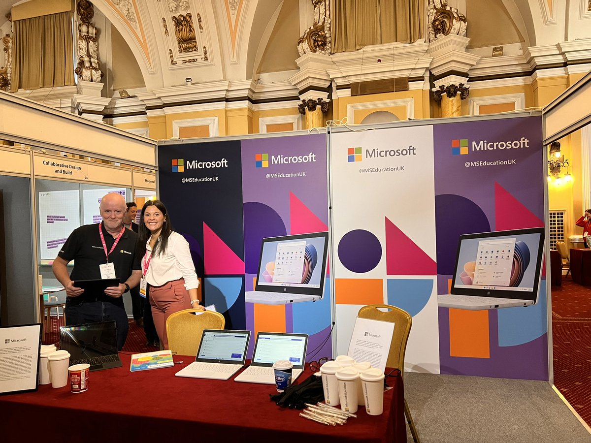 samviollet tweet media