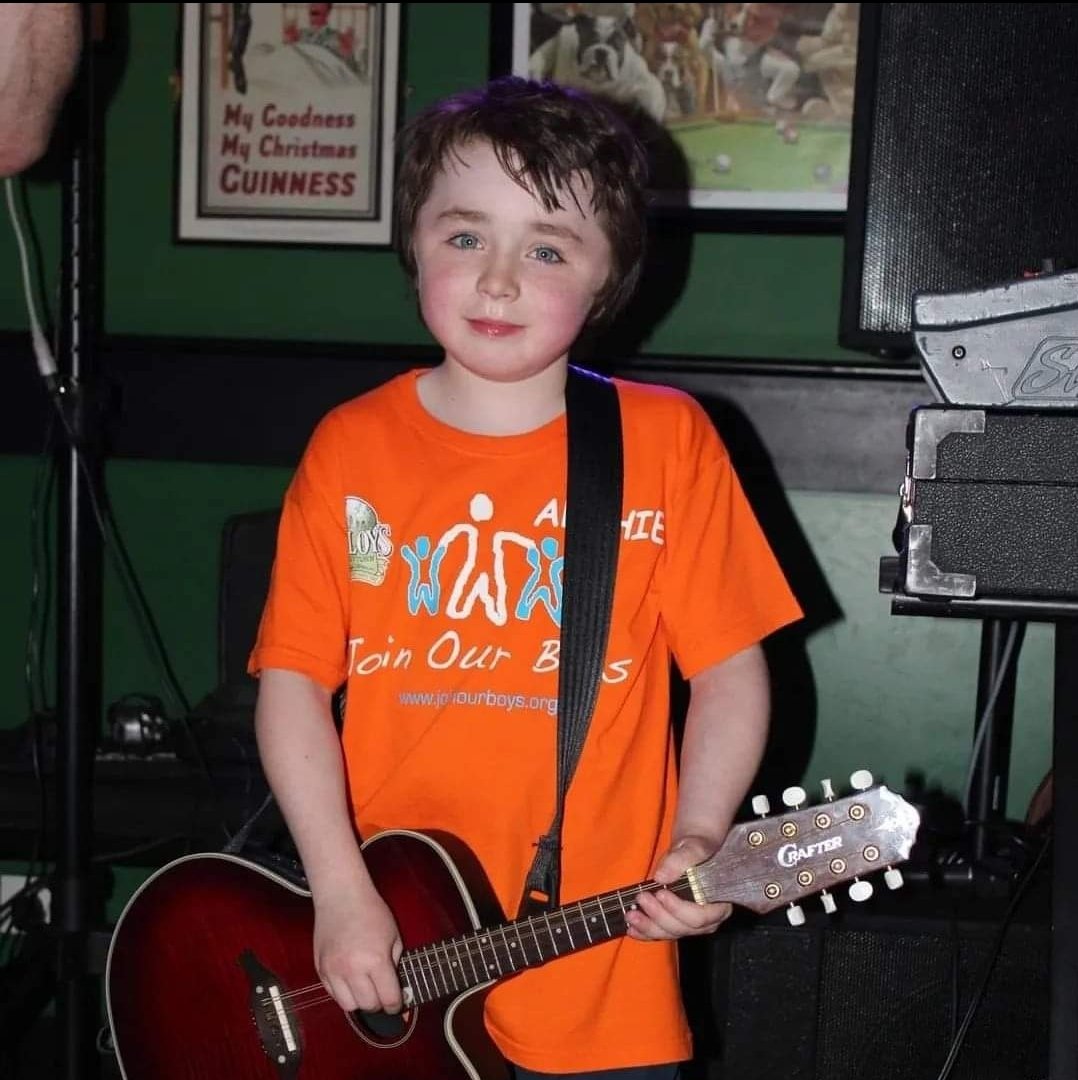 joinourboys's tweet photo. 3 months ago today our rock starArchie left this earth. He had no intention of leaving &amp;  fought to the bitter end. In the intervening weeks  we have learnt so much about how he touched other people's lives. The reflections have been touching,  emotional &amp; hysterical  at times. https://t.co/yOYaVKSEWM