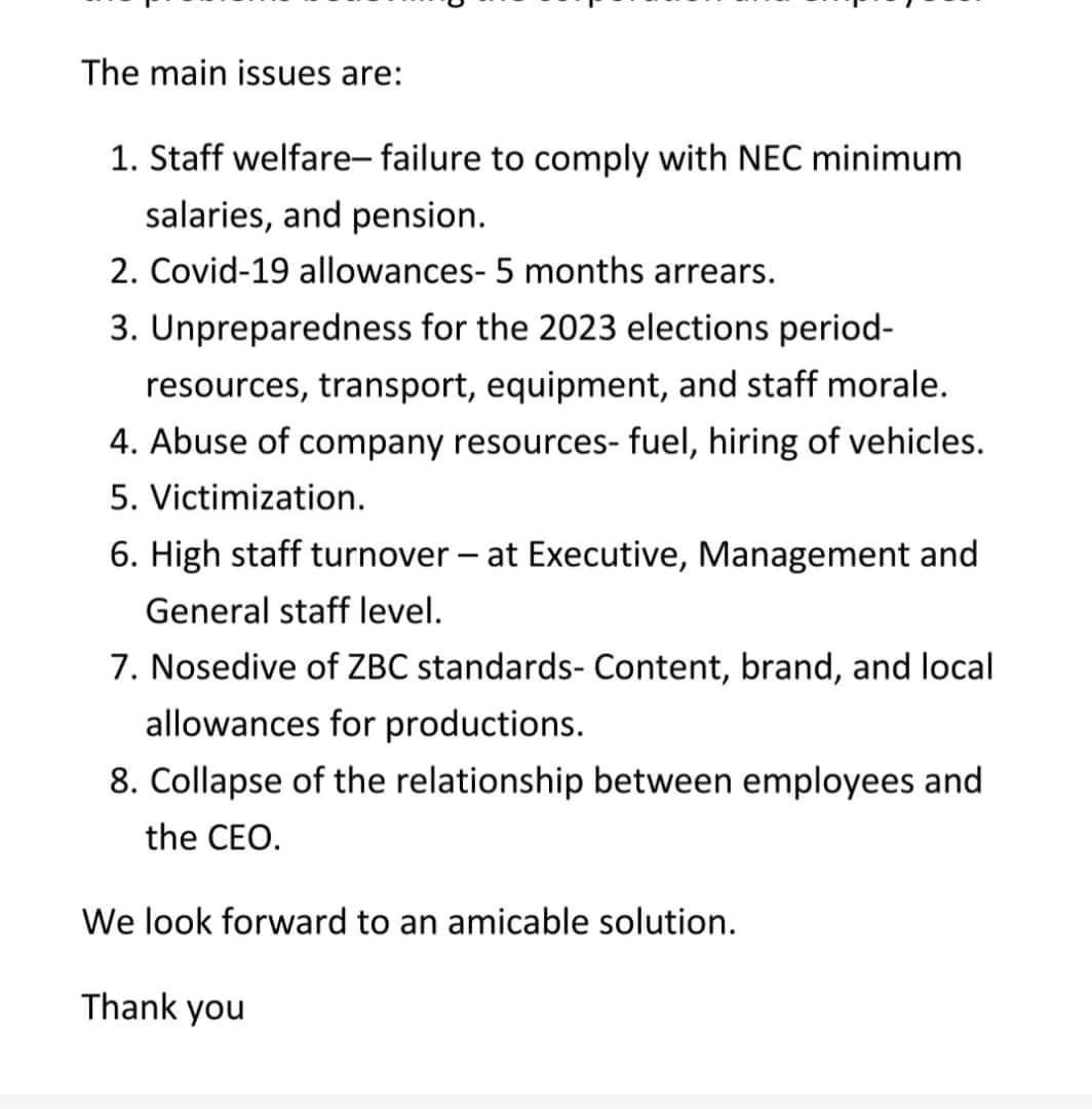 ZimMediaReview's tweet photo. If @ZBCNewsonline was allowed to operate as a real public broadcaster and not a ZANU PF appendage it would  be viable. ZBC staff must also demand implementation of Sec 61 of Constitution which is supposed to give them editorial independence from any party https://t.co/NV8ZHbEy9x