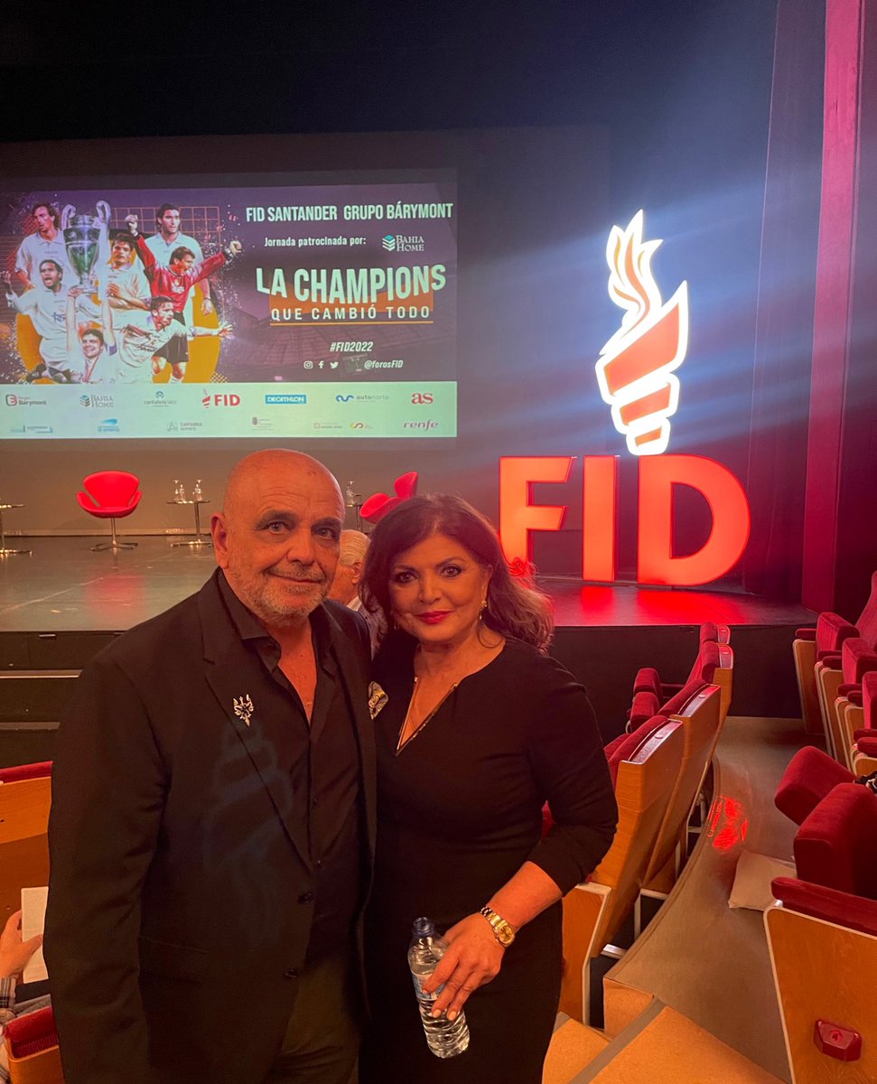 InmoBahiaHome's tweet photo. Este fin de semana hemos participado como patrocinadores en  FID Santander @forosfid 👏🏻

El equipo Bahía Home ha vivido muy buenos momentos durante las 3 jornadas.

Muchísimas gracias y nos vemos en FID 2023💙

#bahiahome #fid2022 #fidelizate #santander https://t.co/DVEz1l064r