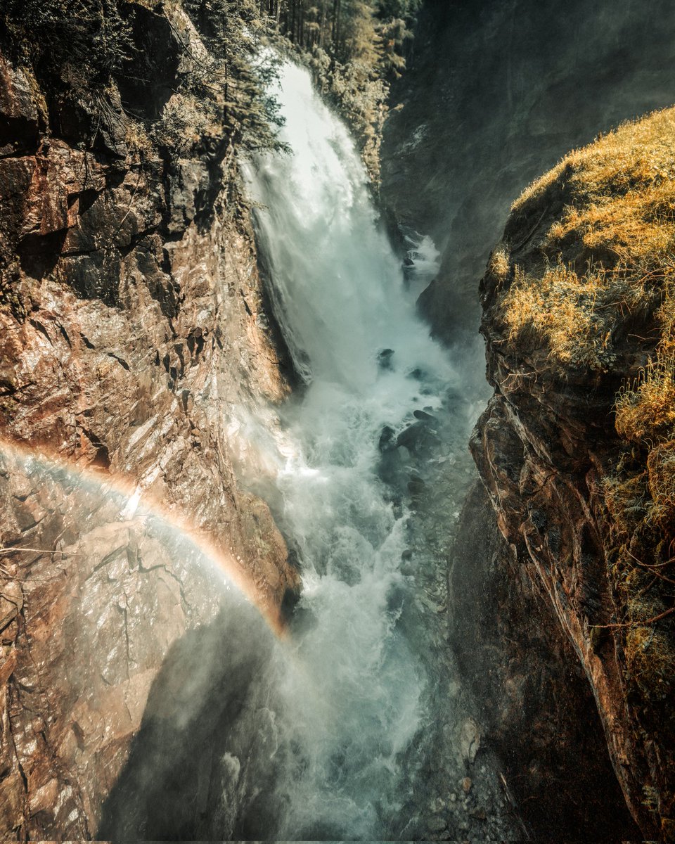 Luca__Ramble's tweet photo. Cascate di Riva 🇮🇹
#ourplanetdaily #folkmagazine #folkscenery #moodygram #moodygrams  #igmasters #openmyworld #stayandwander #folkgreen  #wildernessculture #folkvibe  #welcomenature #hiking #naturephotography #neverstopexploring #exploremore #southtyrol #visititaly #dolomites https://t.co/DFShlNPNav