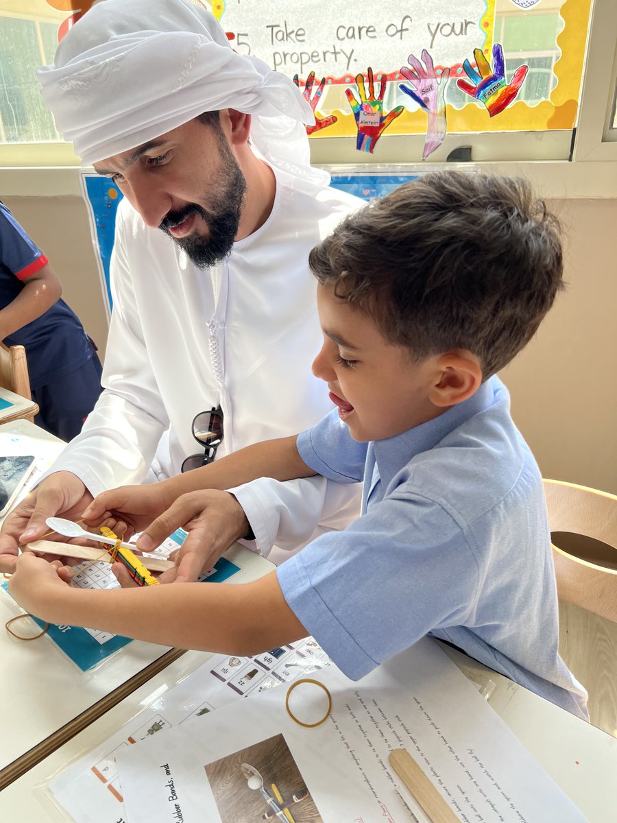 AIS_Grade2's tweet photo. Grade 2's were busy building toys to showcase to their parents. They proved to their parents that it was a lot harder than it seemed when Mama Baba were encouraged to make the toys themselves at the showcase! Students and their families had lots of fun. #AISGrade2 #AISPrimarySch https://t.co/QD6M53p1rh