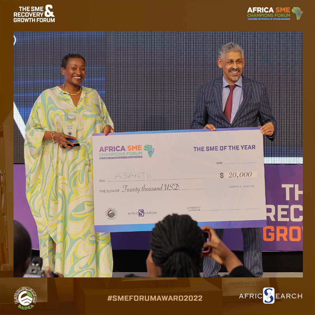 SmeChampions's tweet photo. Congratulations to @AsantiiOfficial for being the SME of the Year. @AsantiiOfficial is a fashion shop founded by @marysembo selling high-end African-inspired apparel in Soho, London. #SMEAfrica #SMEForum2022 #AfricaSMEChampions https://t.co/1QbmVNxZ4y