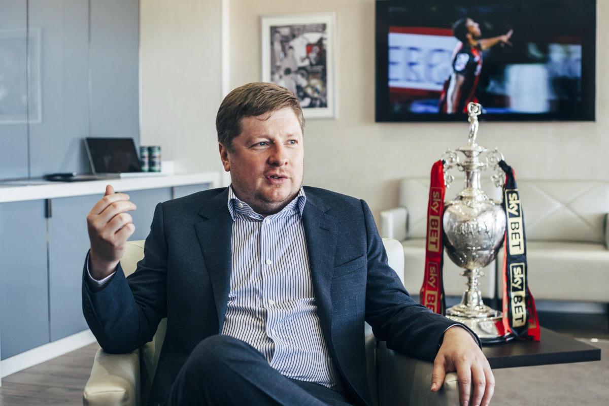 alexdeutsch's tweet photo. #afcb couldn't have asked for a better owner than Maxim. We went from being worried if we'd have a club to being the 9th best club in England. Backed every manager, while trying to maintain sustainability in a pretty unsustainable industry. He and Eddie made dreams come true https://t.co/4nLbOHNvFE