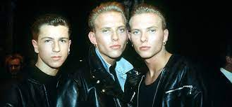 ScullyScully73's tweet photo. Happy Memories Still #Brosette #Bros @mattgoss ๐๐๐
#GMB https://t.co/Sw91uwFtW7